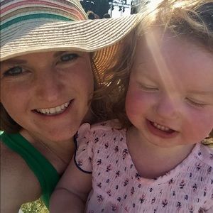 Meet your Posher, Leigh